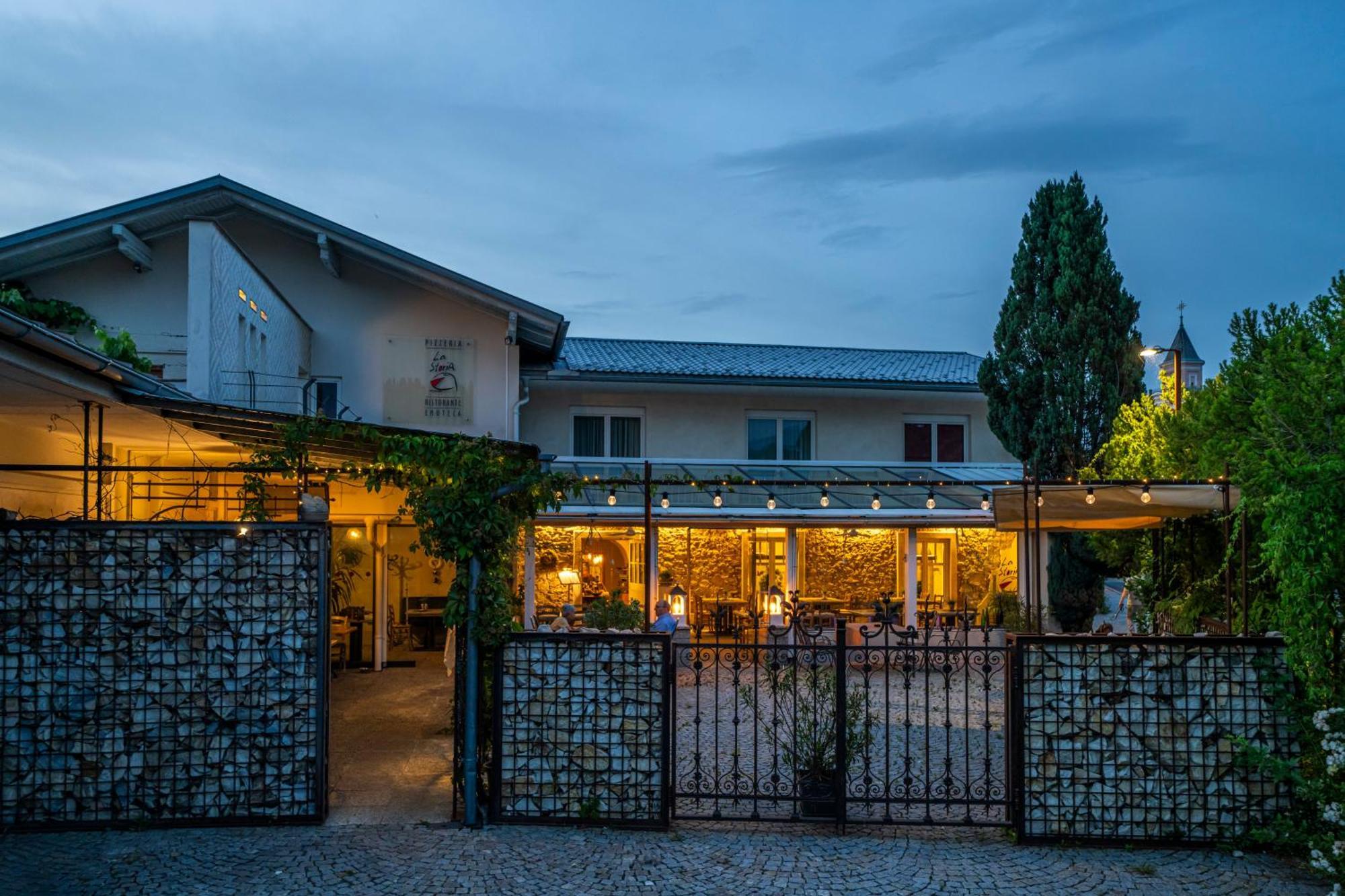Gaestezimmer La Storia Rosegg Exterior foto